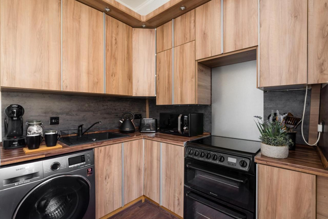 City Centre Stylish Apartment At The Meadows Park 에든버러 외부 사진